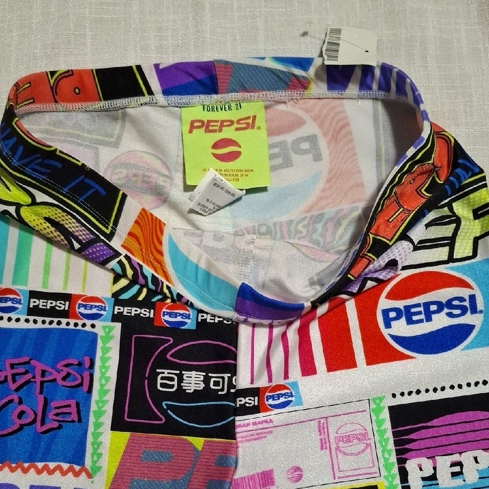 NWT Pepsi Multicolor Logo Panel Biker Shorts Size M - Picture 3 of 7